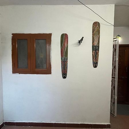 Hostel Madras Exterior foto